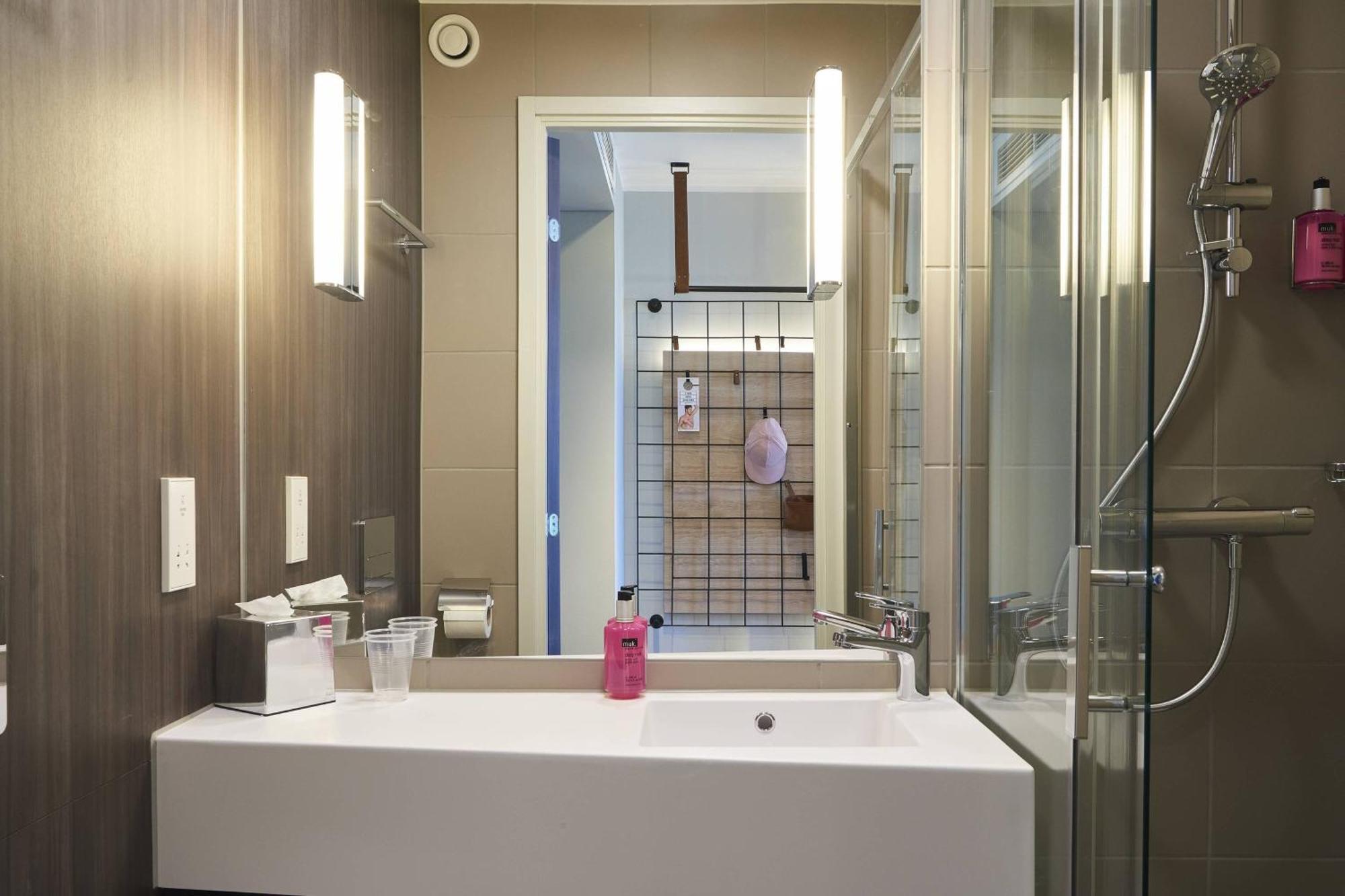 Hotel Moxy Birmingham Nec Bickenhill Zewnętrze zdjęcie
